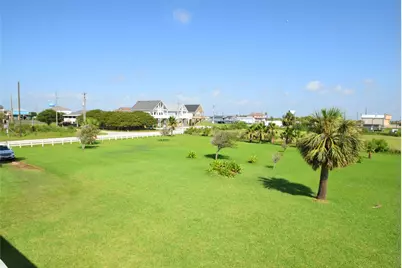 960 Alberdie Drive, Crystal Beach, TX 77650 - Photo 5