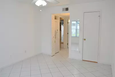 845 Augusta Drive #17, Houston, TX 77057 - Photo 11