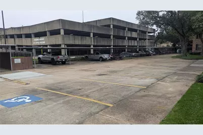 845 Augusta Drive #17, Houston, TX 77057 - Photo 13