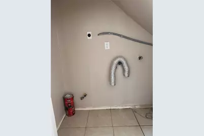 17210 Woodburn Drive, Houston, TX 77049 - Photo 23