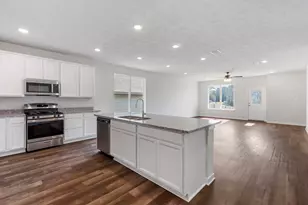 205 New Dawn Trail, Huntsville, TX 77320 - Photo 9