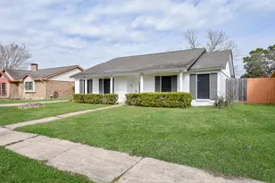 11623 Kirkhollow Dr, Houston, TX 77089 - Photo 3