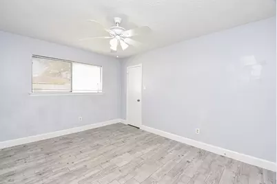 11623 Kirkhollow Drive, Houston, TX 77089 - Photo 21