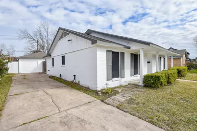 11623 Kirkhollow Drive, Houston, TX 77089 - Photo 5