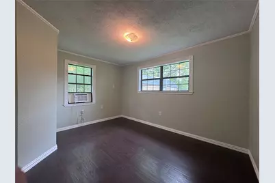 141 Hogan, Livingston, TX 77351 - Photo 13
