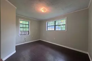 141 Hogan, Livingston, TX 77351 - Photo 13