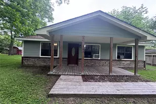 141 Hogan, Livingston, TX 77351 - Photo 1