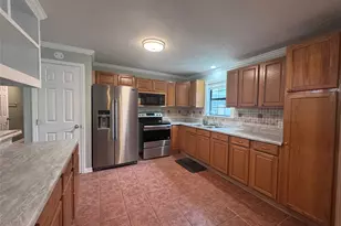 141 Hogan, Livingston, TX 77351 - Photo 7