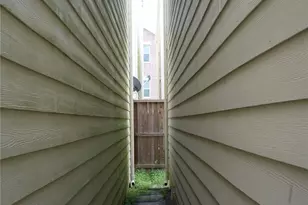 11605 Main Birch Dr, Houston, TX 77025 - Photo 23