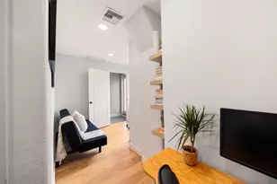 1725 Edwards St, Houston, TX 77007 - Photo 21