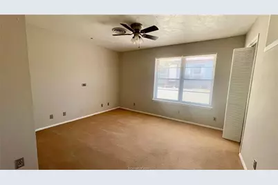 10933 Clyde Acord Road, Franklin, TX 77856 - Photo 9