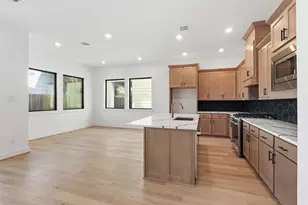 1422 Caywood Ln, Houston, TX 77055 - Photo 5