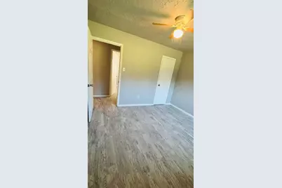 519 Magnolia Avenue, Crosby, TX 77532 - Photo 17