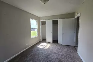 8914 Kellett St, Houston, TX 77078 - Photo 9