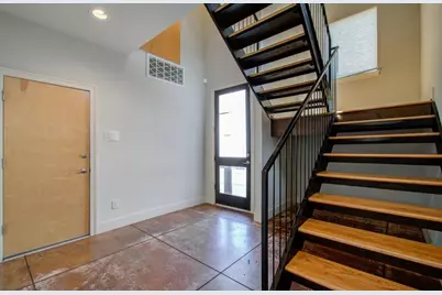 318 McAlpine Street, Houston, TX 77003 - Photo 5