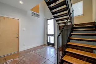 318 McAlpine St, Houston, TX 77003 - Photo 5