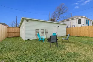 3923 Ave M 1/2, Galveston, TX 77550 - Photo 21