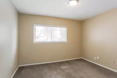 3719 Lemon Tree Lane, Houston, TX 77088 - Photo 11