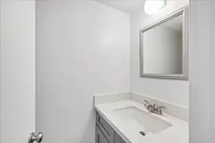 7821 Rue St Cyr St, Houston, TX 77074 - Photo 5