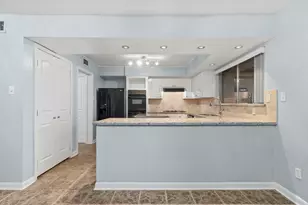 9216 Deepwater Dr, Montgomery, TX 77356 - Photo 17