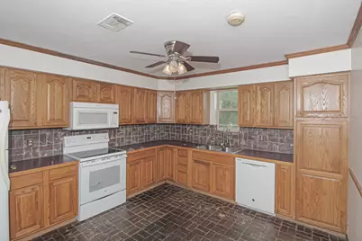 899 J Hickman Road, Leggett, TX 77350 - Photo 27
