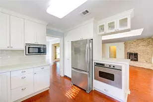 5418 Winding Way Dr, Houston, TX 77091 - Photo 3