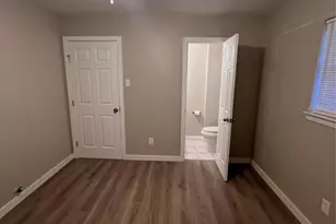 319 Bellmar Dr, Houston, TX 77037 - Photo 15