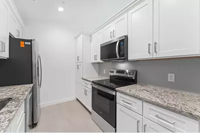 2829 Timmons Lane #202, Houston, TX 77027 - Photo 5