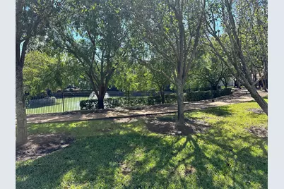 9114 Harbor Hills Drive, Houston, TX 77054 - Photo 15