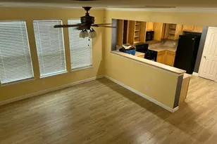 8127 Montague Manor Ln, Houston, TX 77072 - Photo 7