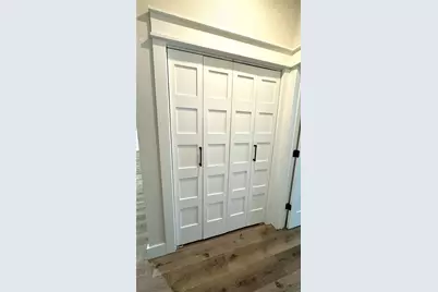 3414 Ursuline, Galveston, TX 77550 - Photo 15