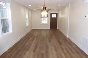 3414 Ursuline, Galveston, TX 77550 - Photo 33