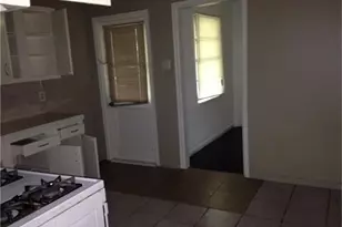 5006 Doulton Dr, Houston, TX 77033 - Photo 7