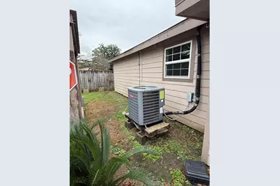 1434 1st Avenue N, Texas City, TX 77590 - Photo 23