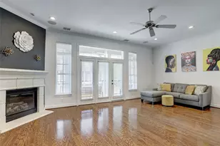 10 Shell Port Square, The Woodlands, TX 77380 - Photo 3
