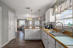 601 Wave Ct, Surfside Beach, TX 77541 - Photo 29