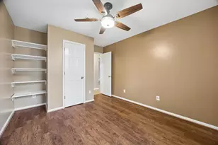 403 Stockbridge Ln, League City, TX 77539 - Photo 11