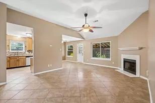 403 Stockbridge Ln, League City, TX 77539 - Photo 5