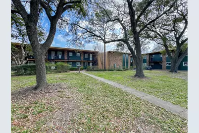 411 Avenue A #1, La Marque, TX 77568 - Photo 7