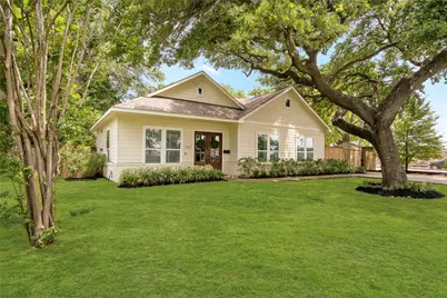 702 W 41st Street, Houston, TX 77018 - Photo 1