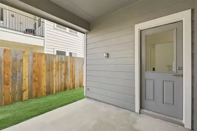 2305 Via Laura Lane, Houston, TX 77051 - Photo 25