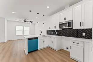 9208 Caddo Rd, Houston, TX 77078 - Photo 13