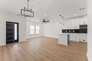 9208 Caddo Rd, Houston, TX 77078 - Photo 19