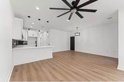 9208 Caddo Road, Houston, TX 77078 - Photo 17