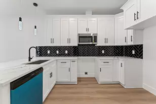 9208 Caddo Rd, Houston, TX 77078 - Photo 11