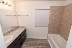 27 Laguna Bend, Manvel, TX 77578 - Photo 7