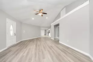 26562 Armadillo Dr, Hempstead, TX 77445 - Photo 5