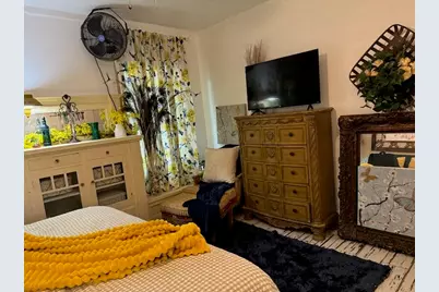 2702 Blue Creek Road, La Vernia, TX 78121 - Photo 9