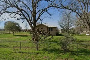 2702 Blue Creek Rd, La Vernia, TX 78121 - Photo 5