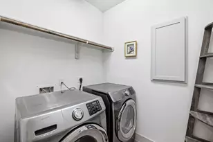 916 Yale St, Houston, TX 77008 - Photo 35
